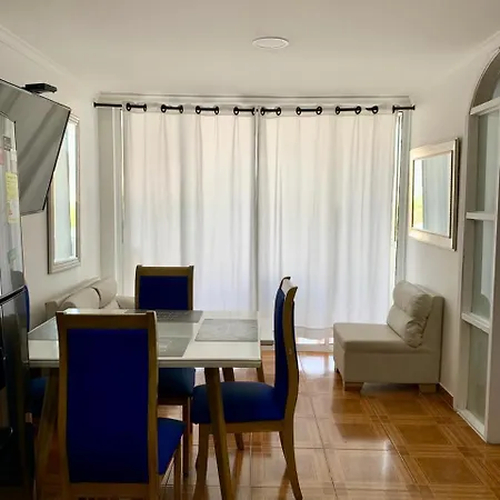 Con Vista Al *